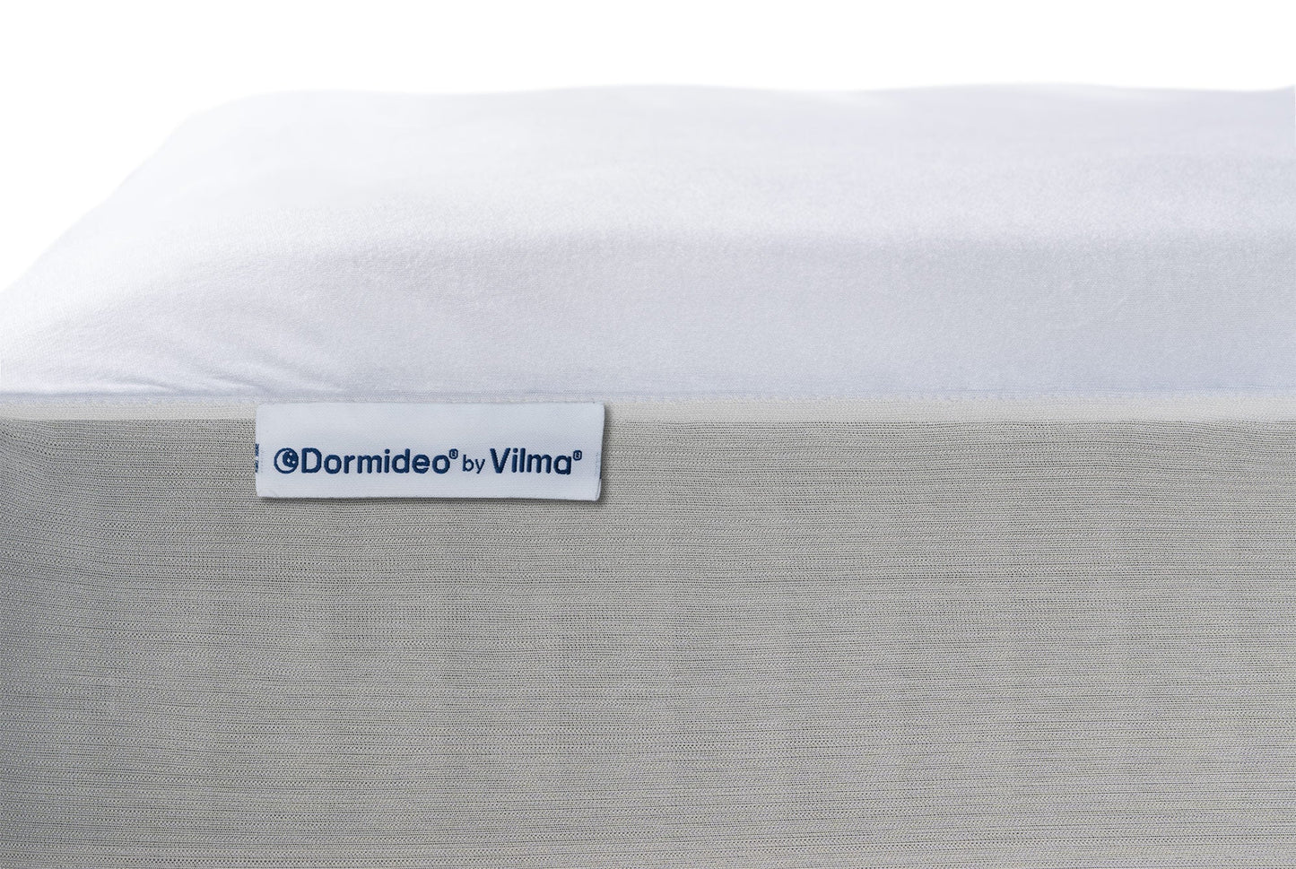 TENCEL mattress protector Vilma Sleep